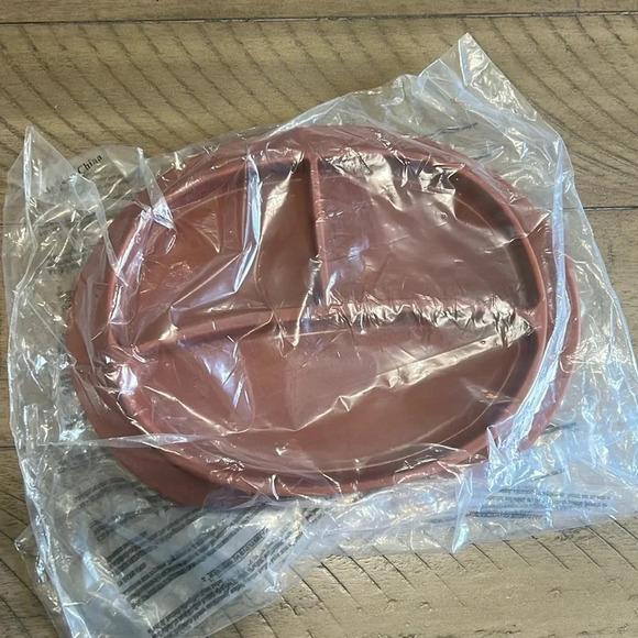 New Gift Set Baby Silicone Suction Plate, Pocket Bib, Suction Bowl, Cup + More - Picture 2 of 8